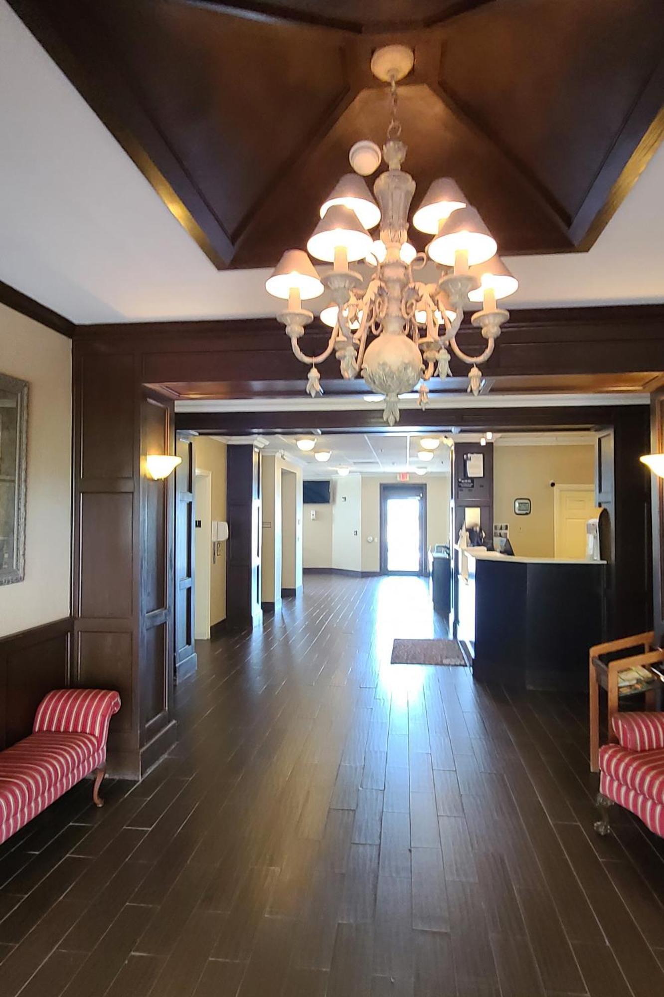 Hotel Samir At Nw Expressway